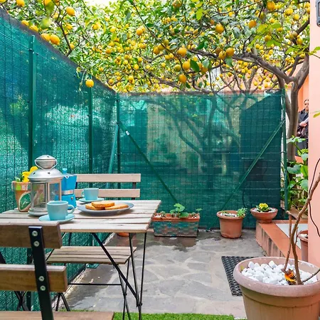 Rivierarent Bettina Daire Finale Ligure